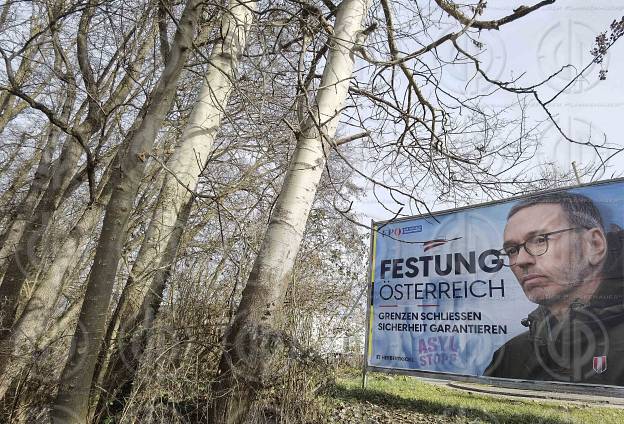 Plakat Festung Österreich der FPÖ am 13.01.2023