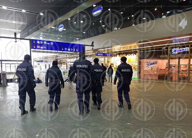 Polizei - mehr Praesenz am Bahnhof