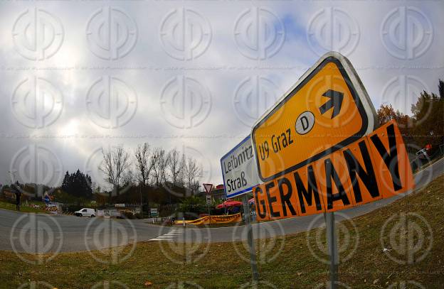 Fluechlingstragoedie an der Grenze in Spielfeld