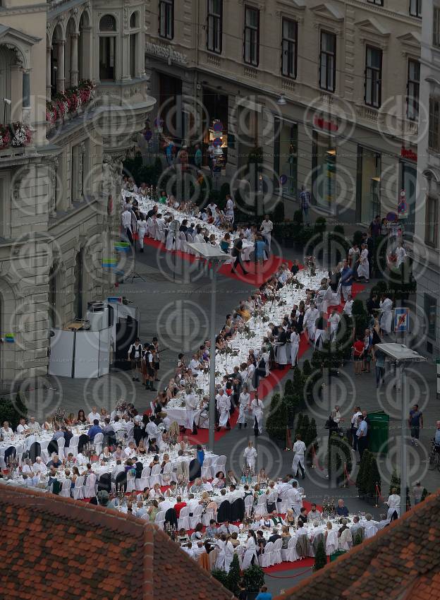 Lange Tafel der Genusshauptstadt Graz