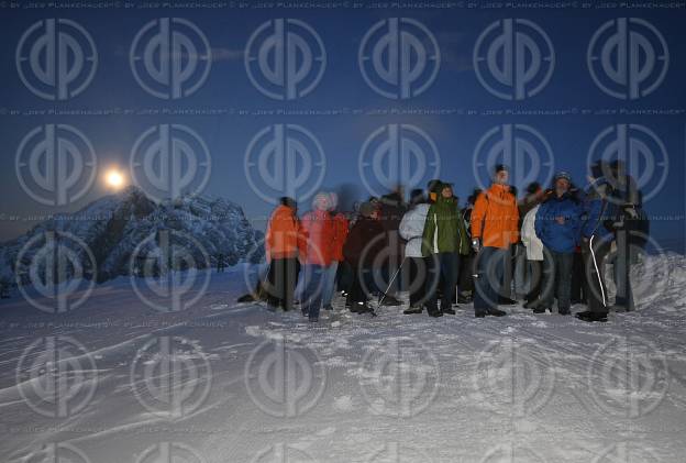 Mondscheinwandern am Dachsteingletscher