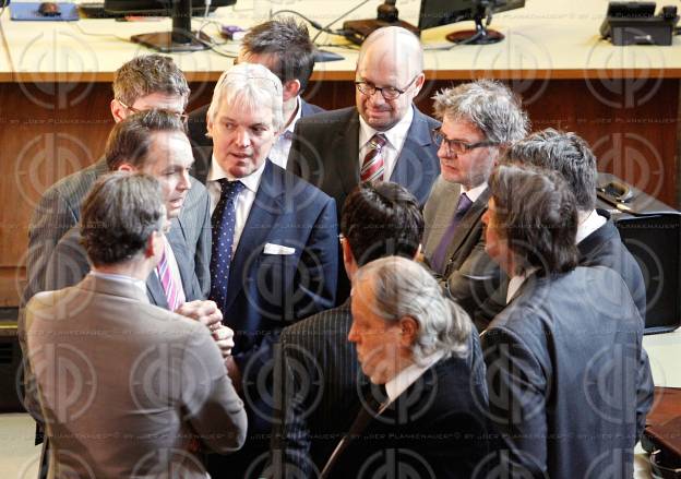 Strafverfahren gegen Hannes KARTNIG u.a.