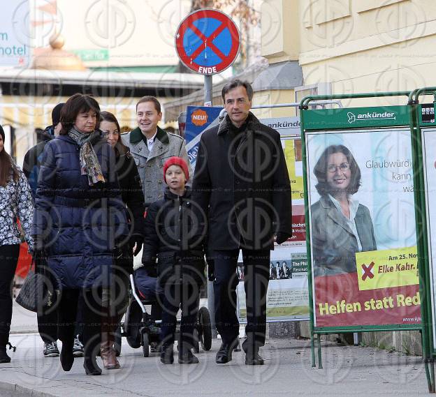 GR Wahl Graz 2012 - Stimmabgabe der Spitzenkandidaten