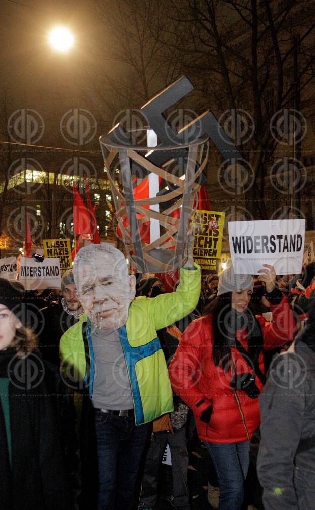 Demos gegen den Akadenikerball 2018