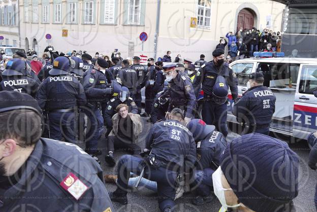 Demo Keine Impfplicht in Graz am 12.12.2021