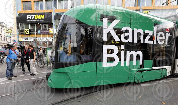 BK Kern fährt mit Grazer Strassenbahn