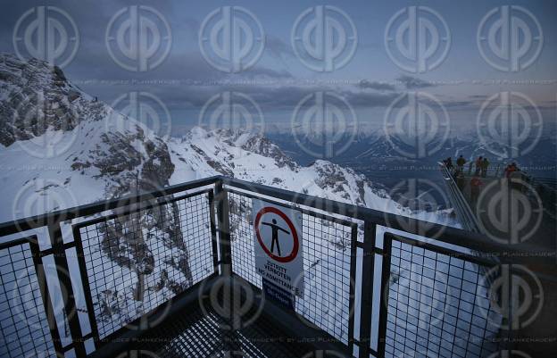 Mondscheinwandern am Dachsteingletscher