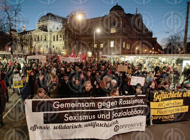 Demos rund um den Akademikerball 2016