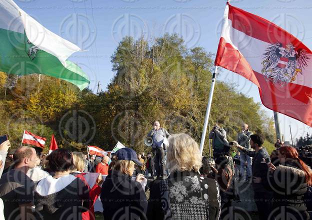 Demo gegen Fluechtlinge in Spielfeld