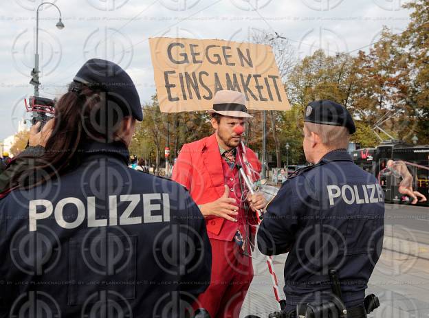 Protest gegen Vermummungsverbot