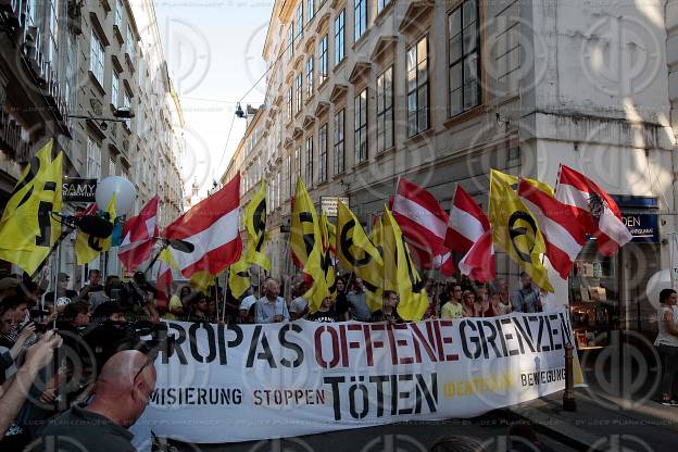 Demo der Identitaeren