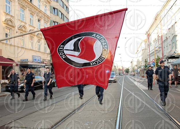 Protestdemo gegen den Identitaeren-Aufmarsch