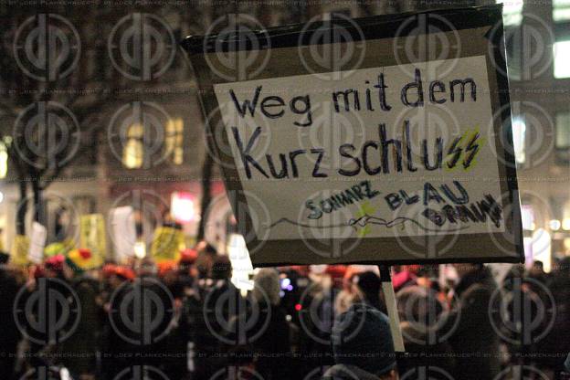 Demos gegen den Akadenikerball 2018