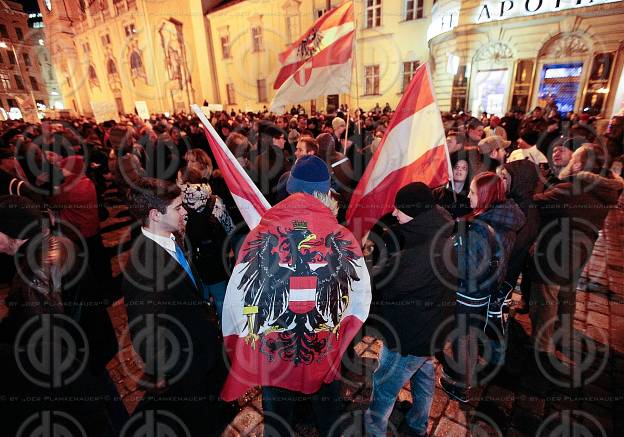 Pegida Demo und Gegendemo