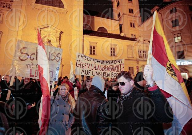 Pegida Demo und Gegendemo