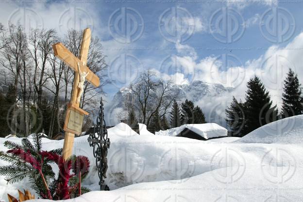 Friedhof im Schnee